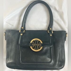 Tory Burch Amanda Black Pebbled Leather Front Pocket Sathel Bag Handbag Purse